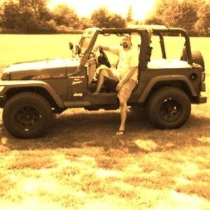 Meet your Posher, Todd